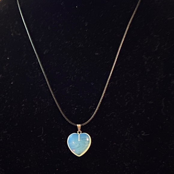 💕2/$25 🧡 VALENTINES DAY❣️Large Heart Necklaces❣️ - Picture 2 of 11